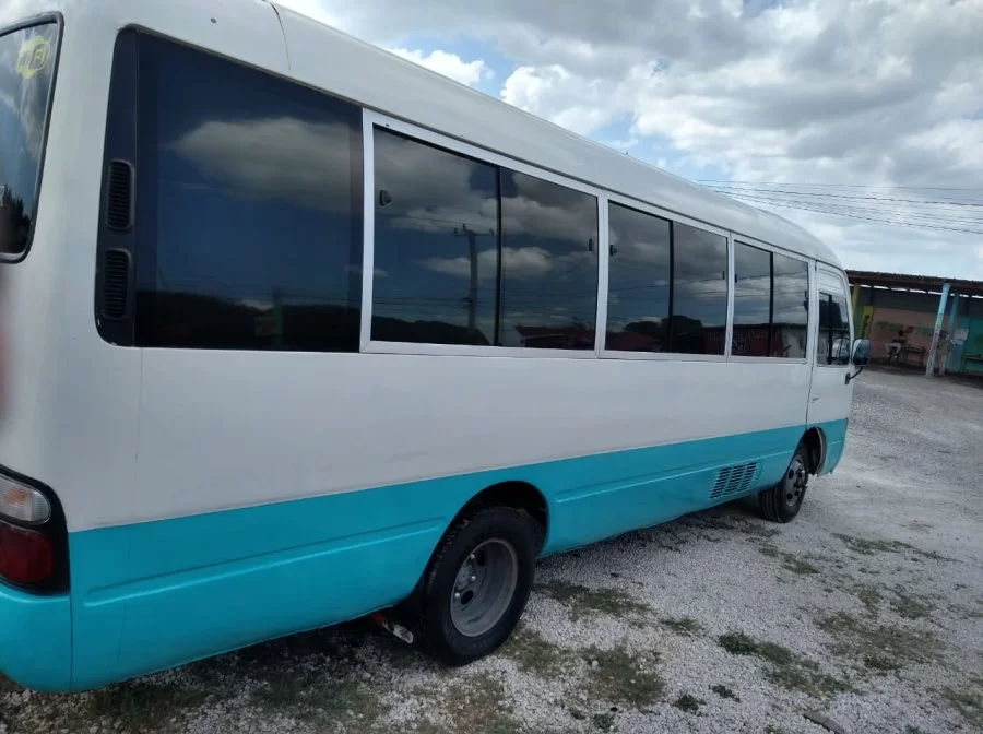 2003 Toyota coaster For Sale In Jamaica St Catherine Old Harbour