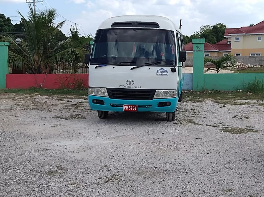 2003 Toyota coaster For Sale In Jamaica St Catherine Old Harbour