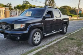 2006 Honda Ridgeline excellent condition