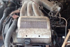 V6 engine