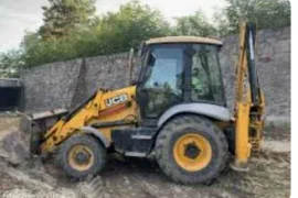 2014 JCB Backhoe and 2014 JCB excavator