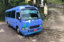 2001 Toyota Coaster