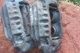 Toyota double caliper