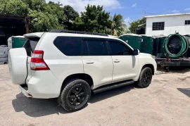 2015 Toyota Prado