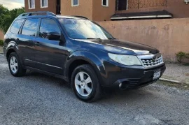 2012 Subaru Forester excellent condition