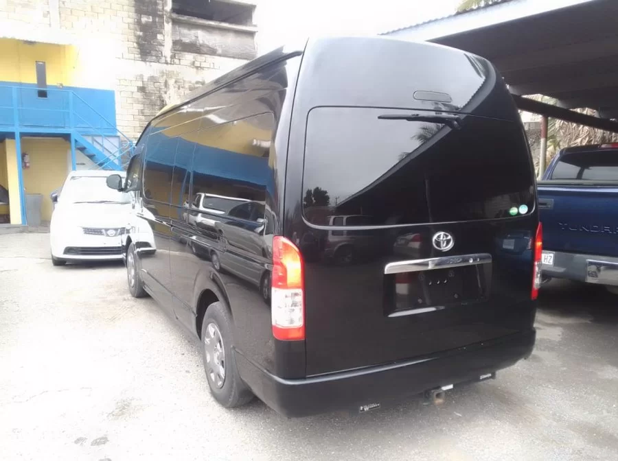 2020 Toyota Hiace Commuter Bus For Sale In Jamaica, Kingston / St ...