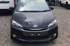 Toyota wish excellent condition fully loaded push 