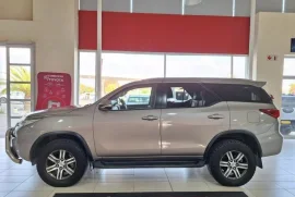 Toyota Fortuner 2.4 GD6 RB Manual 2x4