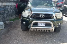 2014 toyota tacoma