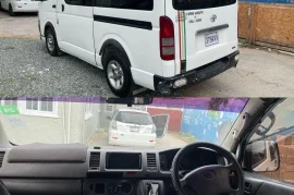 2005 TOYOTA HIACE