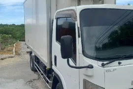 Isuzu Elf 2016