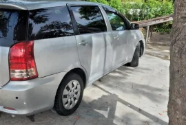 2006 toyota wish