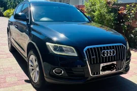 2016 BLACK AUDI Q5 WITH SUN ROOF