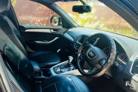 2016 BLACK AUDI Q5 WITH SUN ROOF