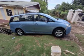 2005 Mitsubishi Grandis