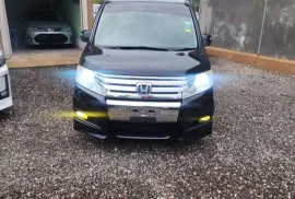 Honda Stepwagon Spada