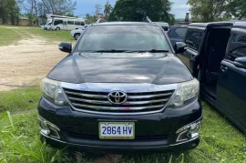 2014 Toyota Fortuner