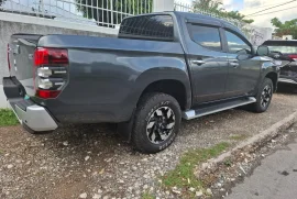 2021 Mitsubishi L200