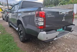 2021 Mitsubishi L200