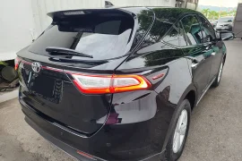 2017 Toyota Harrier 