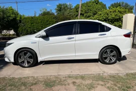 FOR SALE: 2016 HONDA GRACE EX HYBRID