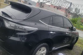 2015 Toyota Harrier 