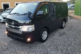 Toyota Hiace GL 